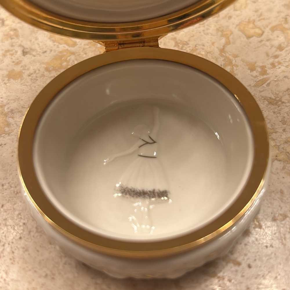 Lenox Ballet Shoes box - Picture 5 of 6